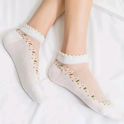 🌺🧦 Virágmintás csipkés női tavaszi-nyári bokazokni – csinos, légáteresztő, tökéletes magassarkúhoz vagy lapos cipőhöz! 👠 Utánvéttel!