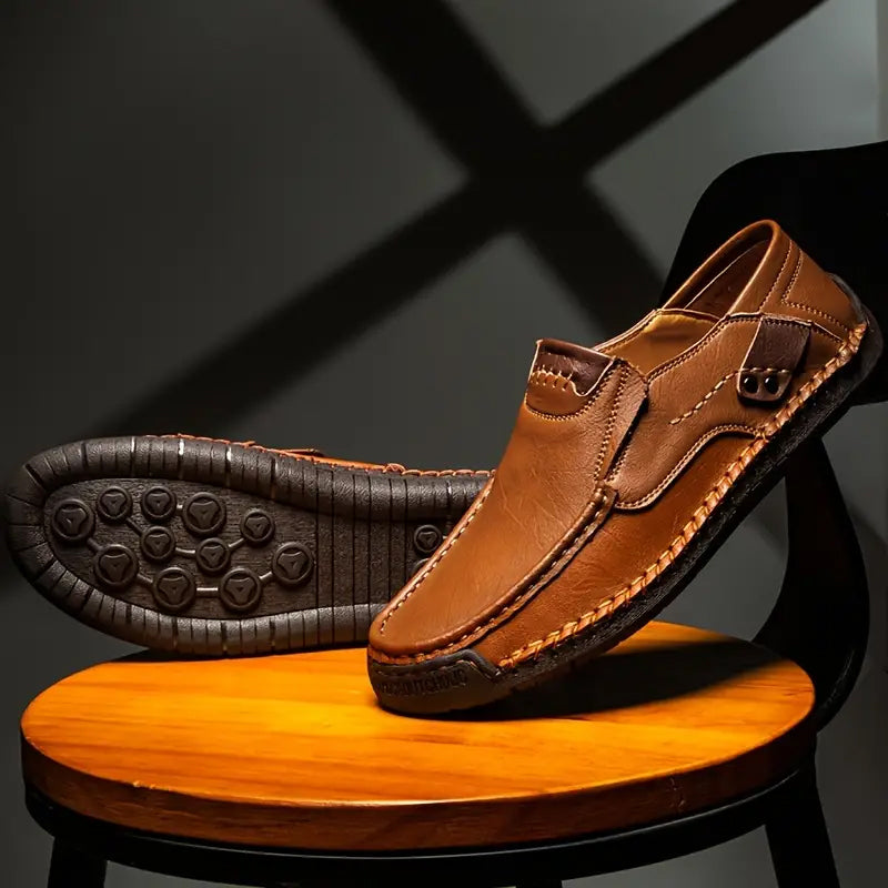 👞 Elegáns természetes bőr férfi cipő – kényelmes mindennapi viselet, prémium anyag! ✨ Raktáron, platás utánvéttel!