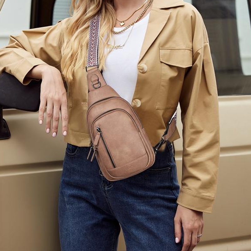 ✨ Klasszikus Női Bőr Válltáska | Minimalista Design, Tökéletes Mindennapokra - Prémium Minőség, Időtlen Elegancia 👜
