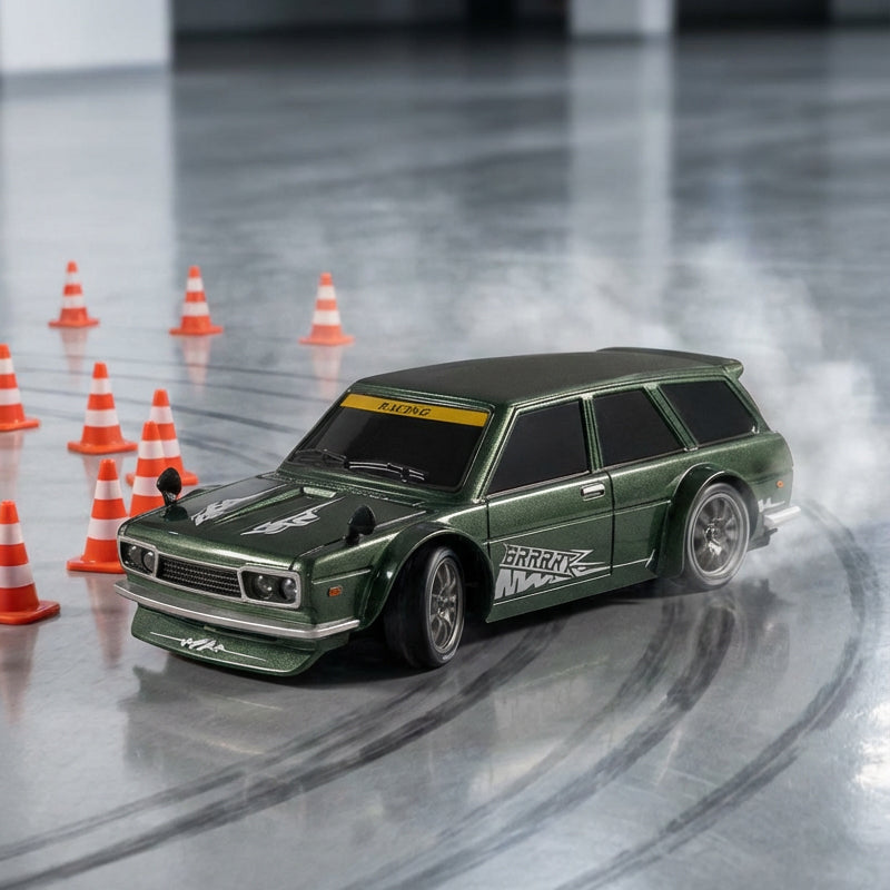 1:24-es RC Drift Autó | Profi Drift Készlet LED Világítással & Akkuval - Gyors Drift Művészet 🏁