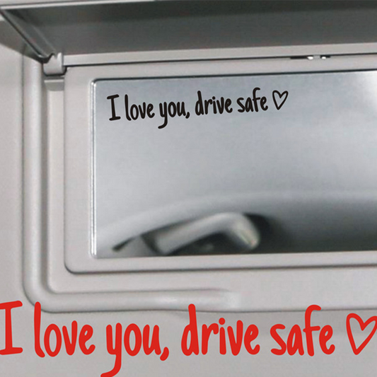 "Szeretlek, Vezess Óvatosan!" Bűvös Autómatrica | Látható Visszapillantó Tükör Dísz - Biztonságos Utazás Emlékeztető ❤️🚗