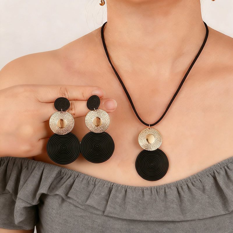 ✨ Modern chic nyaklánc és fülbevaló szett – stílusos ékszer, minden alkalomra! 💎 Raktáron, platás utánvéttel!