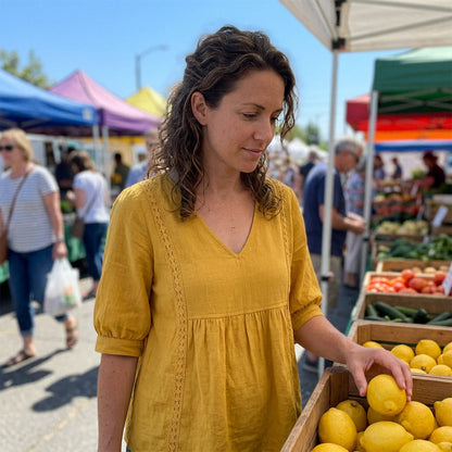 👚 Női alkalmi V-nyakú csipkés szegélyű felső – csinos, kényelmes, nyári napokra tökéletes! ✨ Platás utánvéttel!